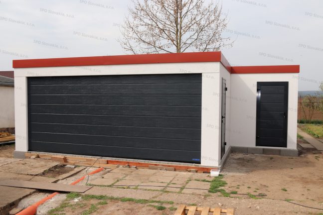 Atypická montovaná garáž s bočným skladom GARDEON