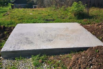 Betónová platňa pod záhradný domček
