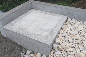Betónová pätka v štrkovom lôžku