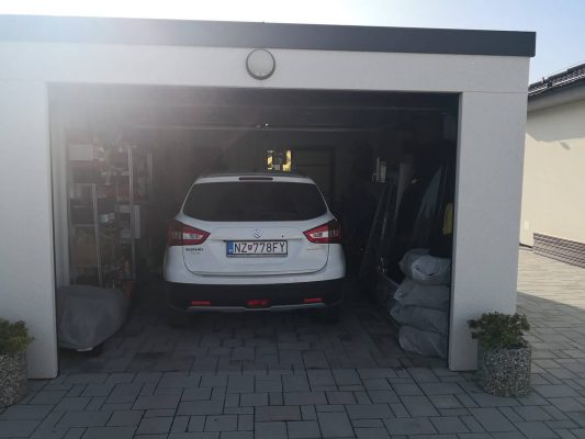 Garáž pre auto v Nových Zámkoch