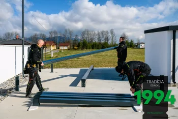 Skladanie komponentov