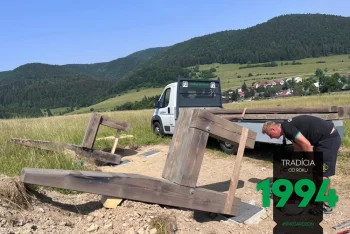 Montáž lavičky