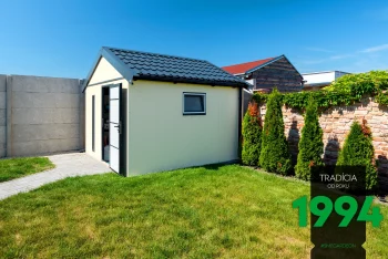 Pohľad na domček z boku