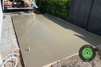 Rovná betónová platňa