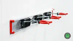 Z&aacute;vesn&yacute; syst&eacute;m na n&aacute;radie | 3 držiaky