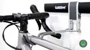 Detail na h&aacute;k - z&aacute;vesn&yacute; syst&eacute;m na bicykel GARDEON.