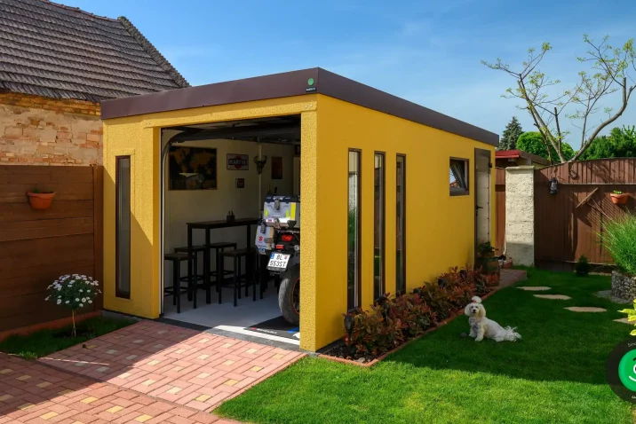 Gardeon garáž pre jedno auto s doplnkovou omietkou