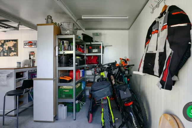 Odkladací priestor vytvorený v gardeon garáži